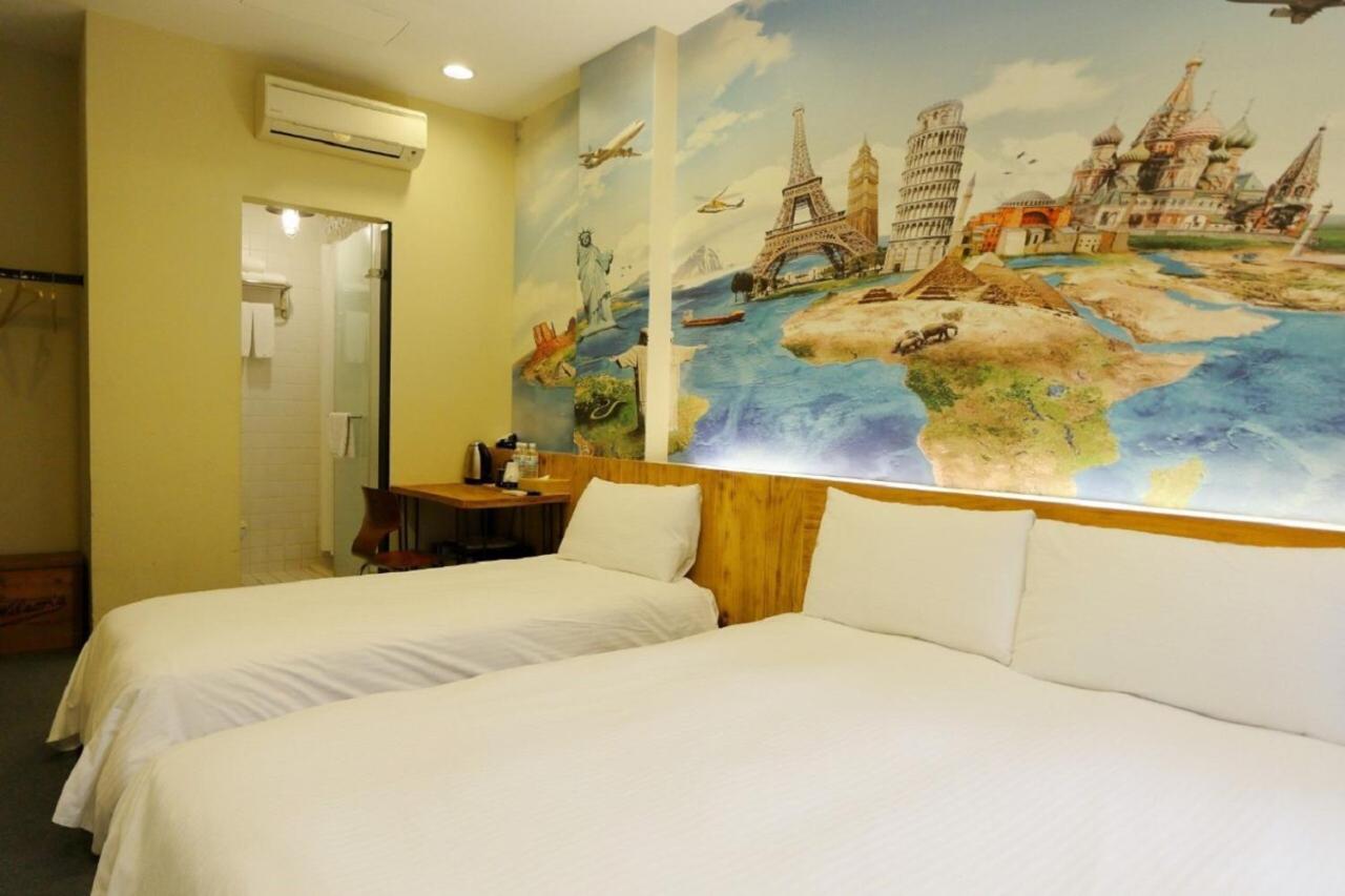 Sunshine Ximen Inn